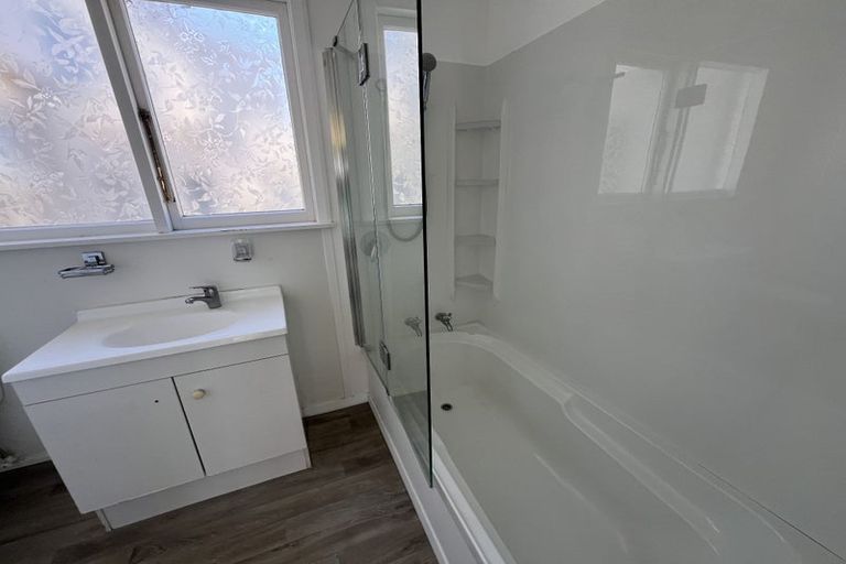 Photo of property in 7 Cobden Street, Dunedin Central, Dunedin, 9016