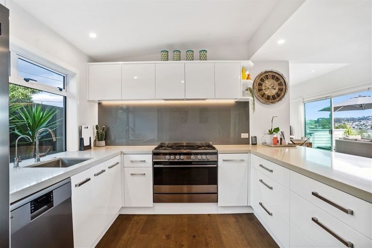 Photo of property in 133 Stanmore Bay Road, Stanmore Bay, Whangaparaoa, 0932