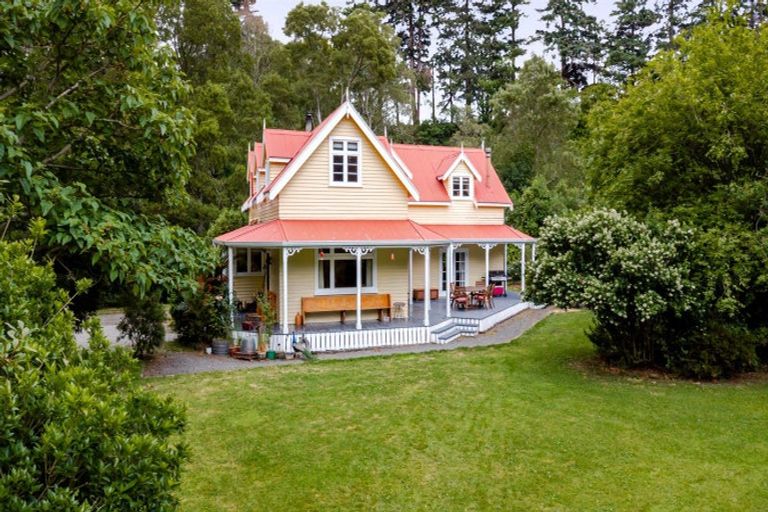 Photo of property in 16 Wahipai Close, Dannevirke, 4977