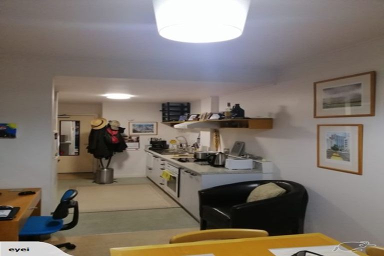 Photo of property in Dixonlane Apartments, 7/7 Feltex Lane, Te Aro, Wellington, 6011