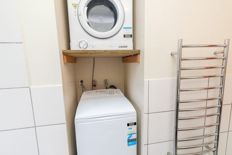 Photo of property in 9/7 Hanson Street, Mount Cook, Wellington, 6021