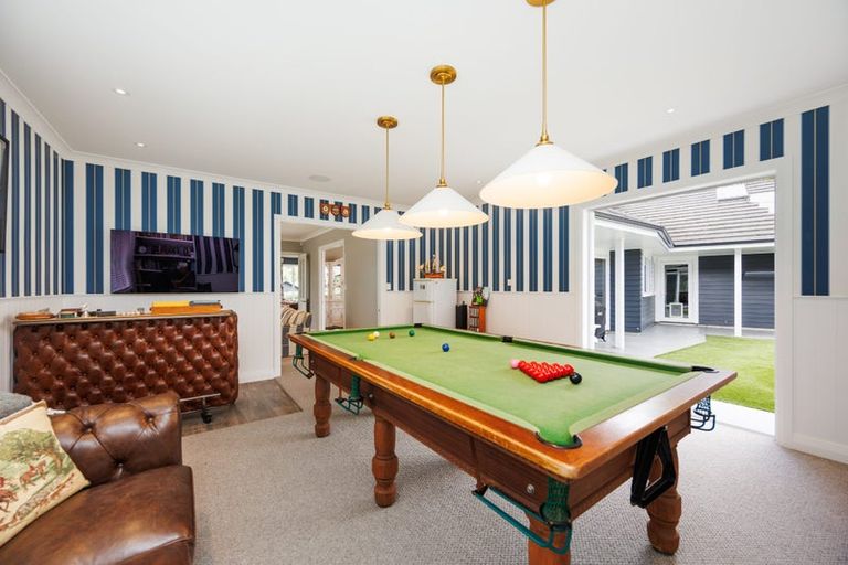 Photo of property in 82 Kingsdale Park Drive, Aokautere, Palmerston North, 4471