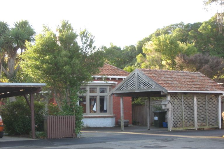 Photo of property in 5a Gourley Street, Saint Kilda, Dunedin, 9012