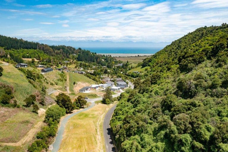 Photo of property in 60 Saddleback Road, Todds Valley, Nelson, 7071