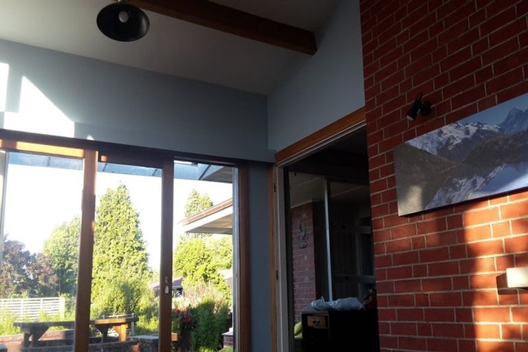 Photo of property in 40 Torquay Place, Bryndwr, Christchurch, 8053