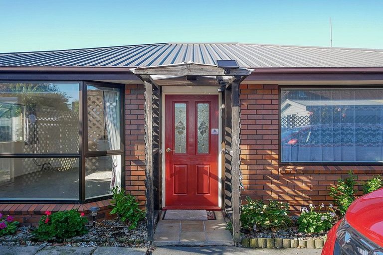 Photo of property in 17b Grove Street, Saint Kilda, Dunedin, 9012