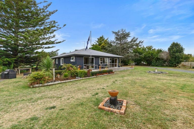 Photo of property in 8 Hoheria Place, Te Kauwhata, 3782
