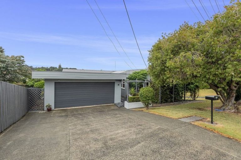Photo of property in 65 Fisher Terrace, Te Kamo, Whangarei, 0112