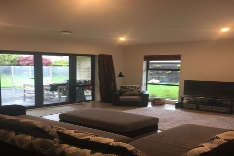 Photo of property in 34 Heathridge Place, Lincoln, 7608