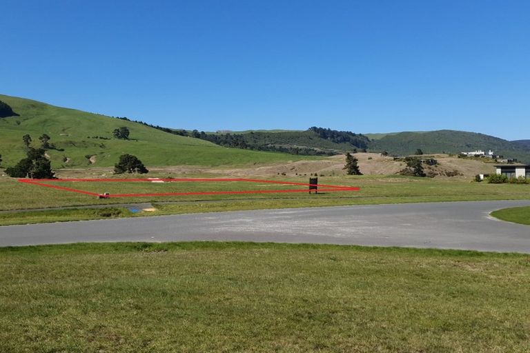 Photo of property in 34 The Fairways, Kinloch, Taupo, 3377