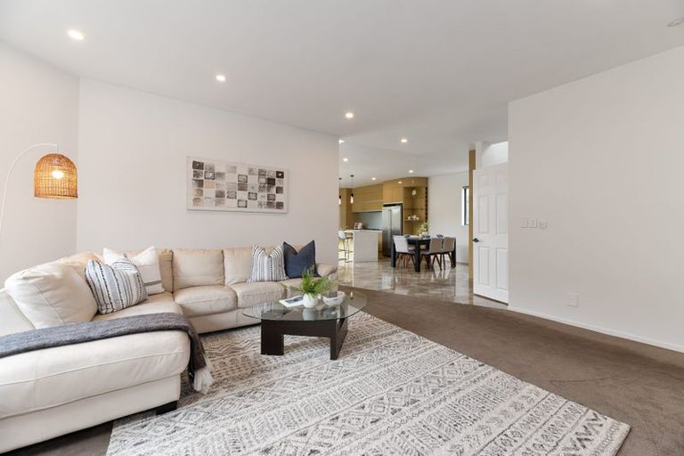 Photo of property in 74b Stamford Park Road, Mount Roskill, Auckland, 1041