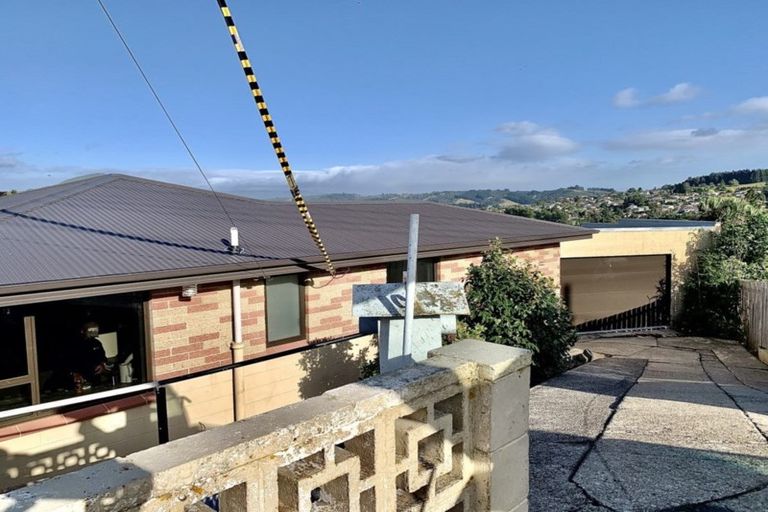 Photo of property in 32 Tomkins Street, Green Island, Dunedin, 9018