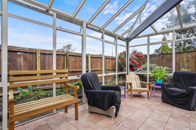 Photo of property in 1 Farnham Place, Ilam, Christchurch, 8041