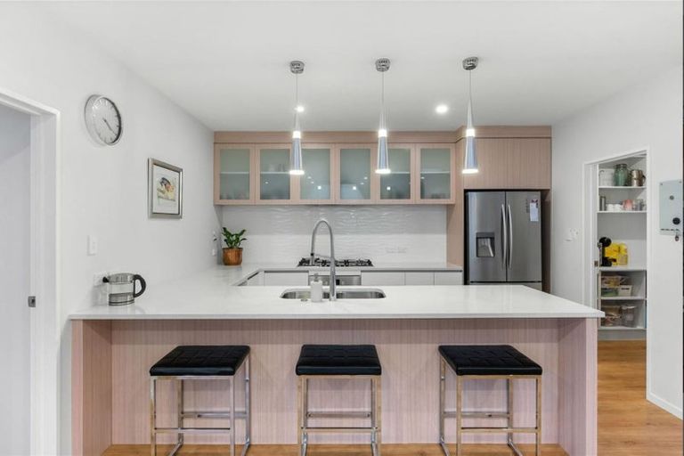 Photo of property in 8 Camp X Place, Whenuapai, Auckland, 0618