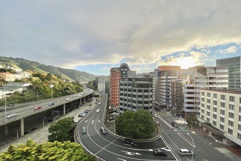 Photo of property in Hume House, 33/152 The Terrace, Wellington Central, Wellington, 6011