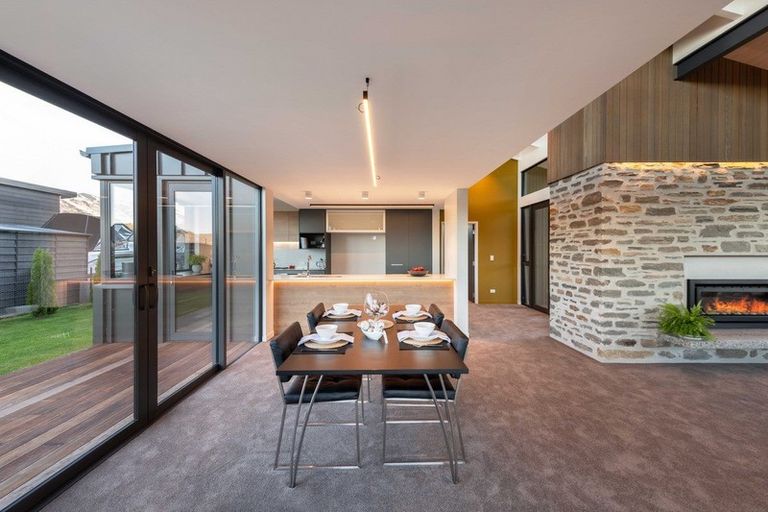 Photo of property in 3 Mcdonald Street, Wanaka, 9305