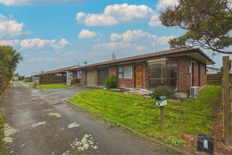 Photo of property in 984c Tremaine Avenue, Roslyn, Palmerston North, 4414