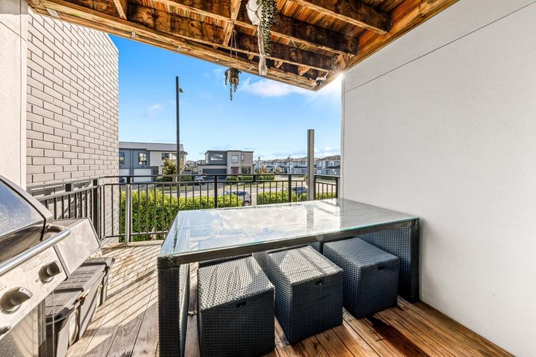 Photo of property in 122 Totara Road, Whenuapai, Auckland, 0618