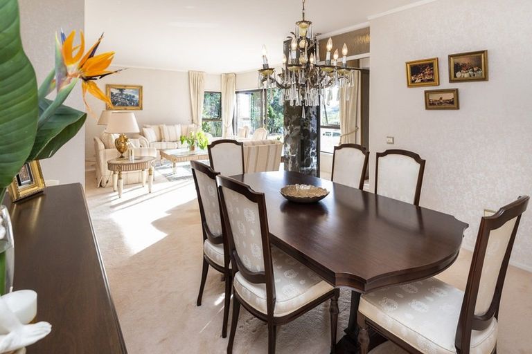 Photo of property in 20 Rapallo Place, Farm Cove, Auckland, 2012