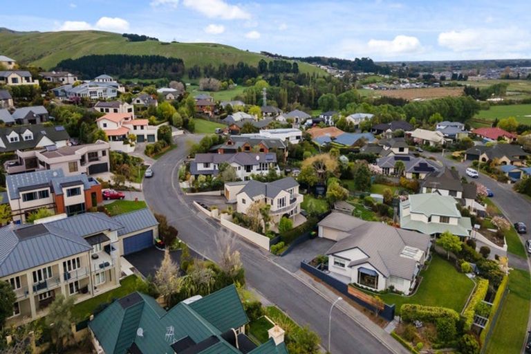 Photo of property in 4 Somerton Rise, Westmorland, Christchurch, 8025