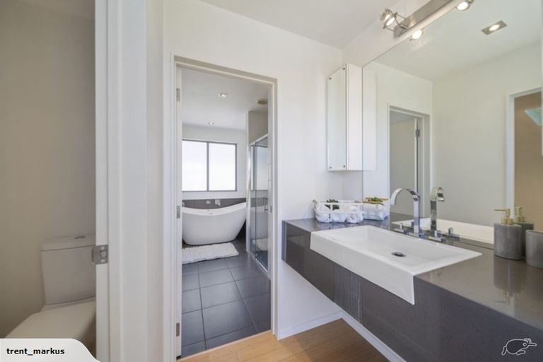 Photo of property in 5 Impact Avenue, Bell Block, New Plymouth, 4312