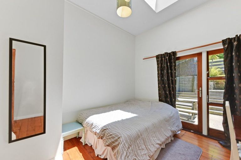 Photo of property in 60 Renwick Place, Nelson South, Nelson, 7010