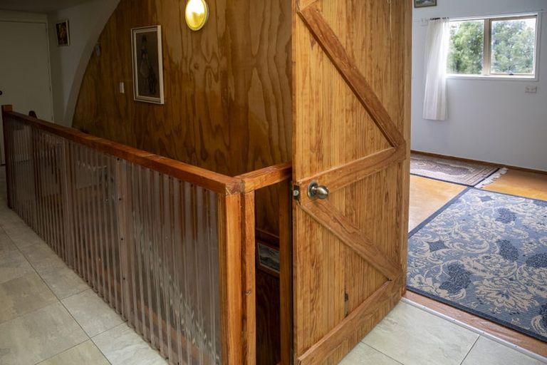 Photo of property in 257 Metcalfe Road, Matakohe, 0593