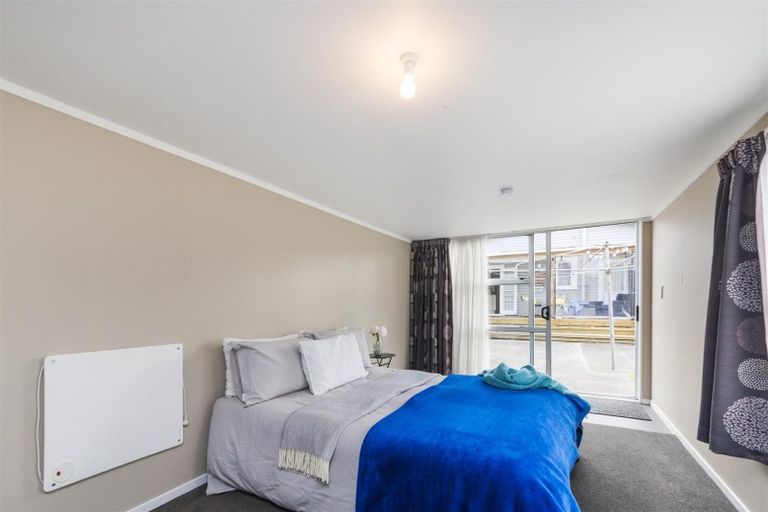 Photo of property in 28 Hair Street, Marton, 4710