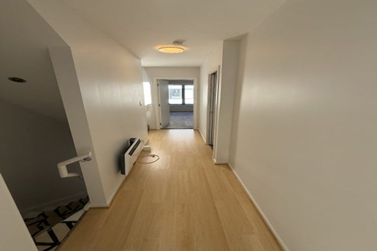 Photo of property in 3/464 Adelaide Road, Berhampore, Wellington, 6023