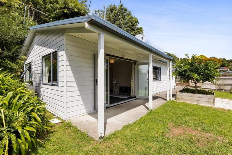 Photo of property in 31 Beaumont Crescent, Frankleigh Park, New Plymouth, 4310