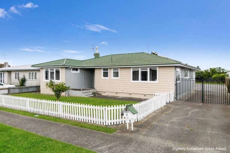 Photo of property in 4 Bright Crescent, Maraenui, Napier, 4110