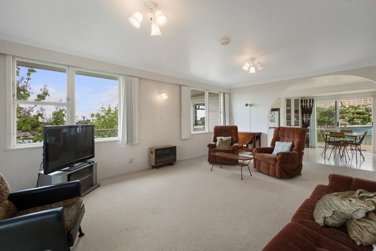 Photo of property in 58 The Crescent, Waihi Beach, 3611