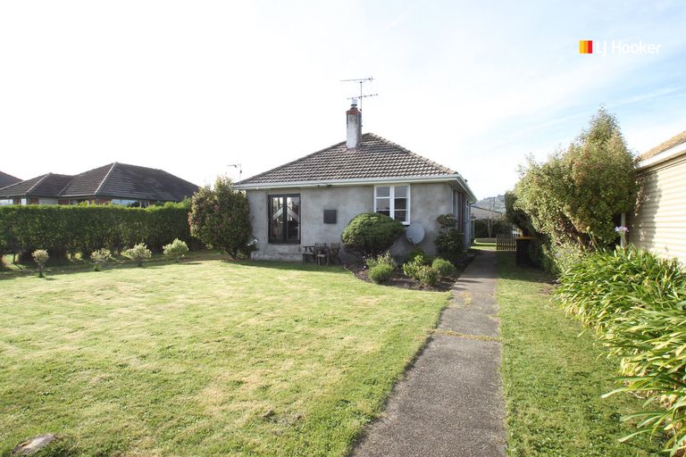 Photo of property in 12 Perth Street, Mosgiel, 9024