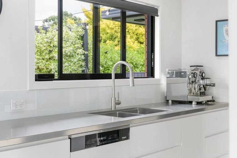 Photo of property in 50 Glen Lynne Avenue, Queenwood, Hamilton, 3210