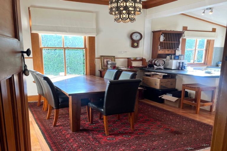 Photo of property in 44 Victoria Street, Carterton, 5713