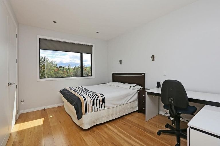 Photo of property in 264 Puketapu Road, Taradale, Napier, 4183