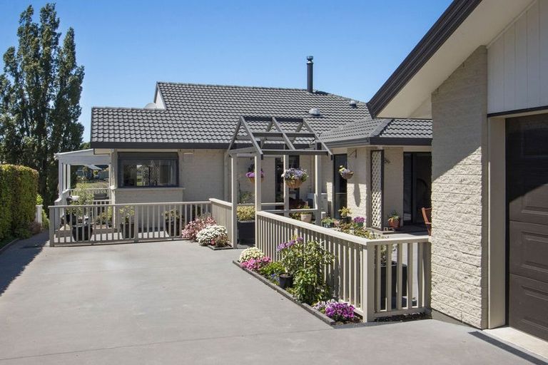Photo of property in 56 Links View Drive, Omokoroa, 3114