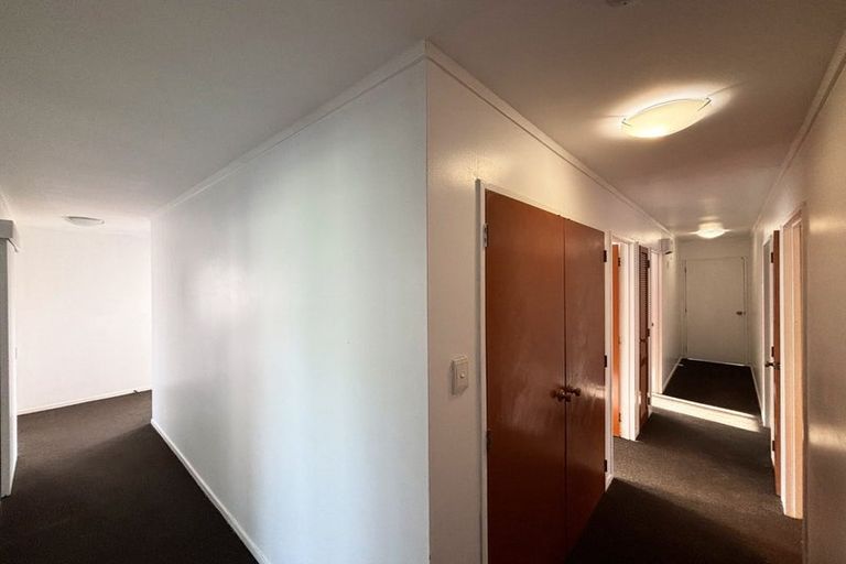 Photo of property in 2/152 Rangitoto Road, Papatoetoe, Auckland, 2025