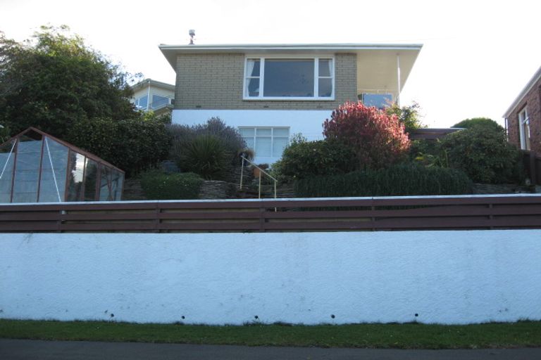 Photo of property in 10 Seaview Terrace, Kew, Dunedin, 9012