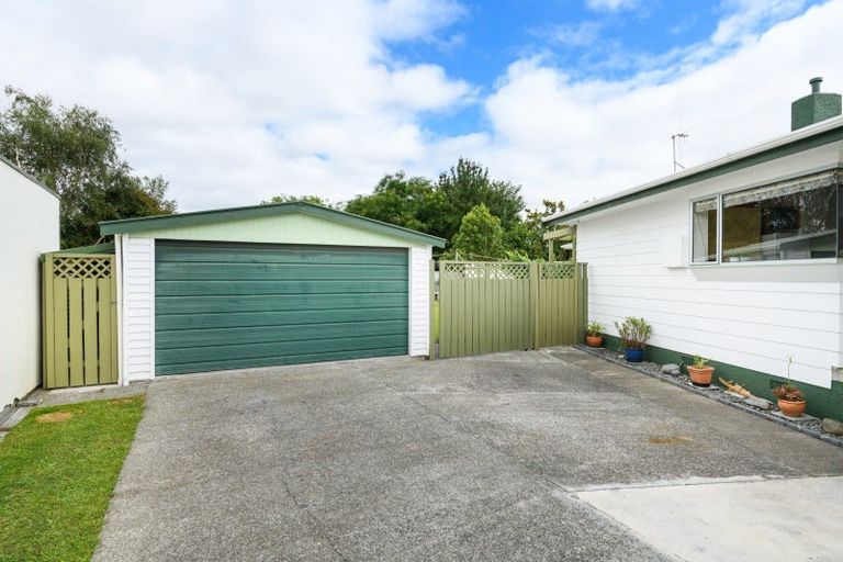 Photo of property in 50 Dewe Avenue, Feilding, 4702