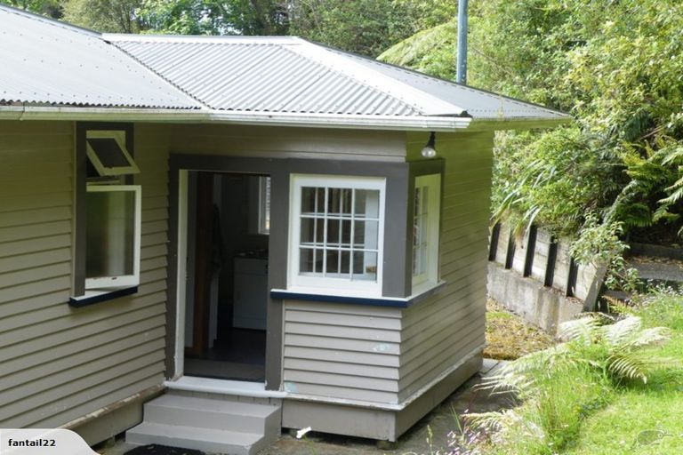 Photo of property in 5 Tindale Road, Greymouth, 7805