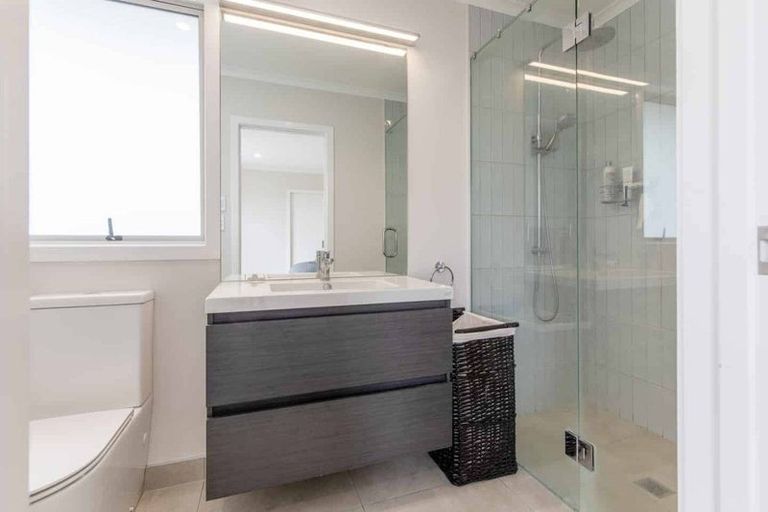 Photo of property in 33 Belgrove Drive, Waipukurau, 4200