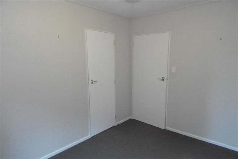 Photo of property in 35c Clearmont Crescent, Blagdon, New Plymouth, 4310