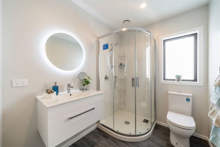 Photo of property in 25b King Street, Ebdentown, Upper Hutt, 5018