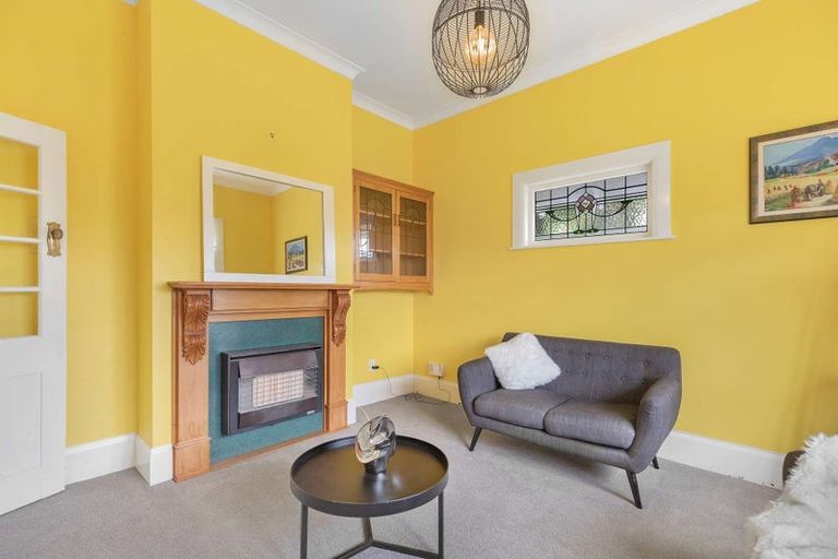 Photo of property in 4 Douglas Street, West End, Palmerston North, 4412