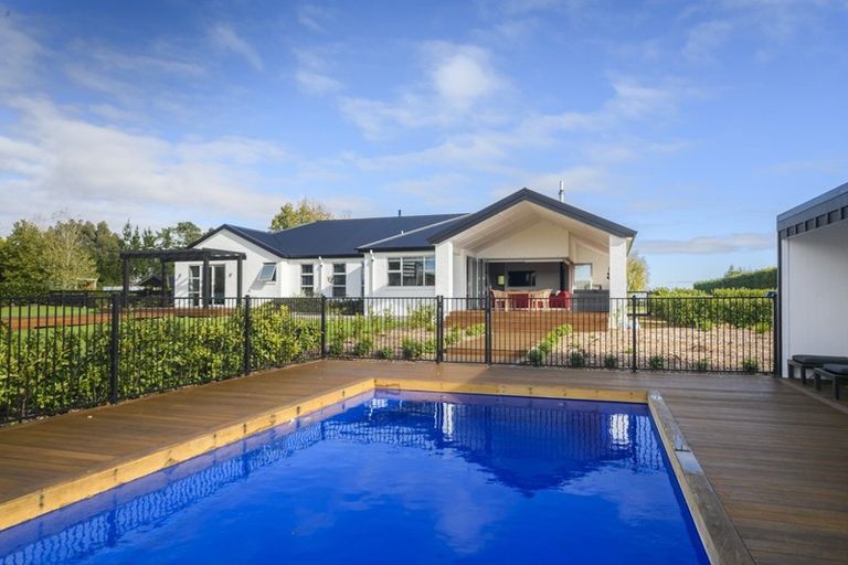 Photo of property in 737 Stoney Creek Road, Bunnythorpe, Palmerston North, 4470