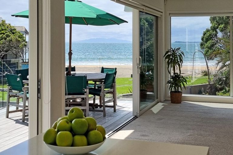 Photo of property in 16 Whitby Crescent, Mairangi Bay, Auckland, 0630