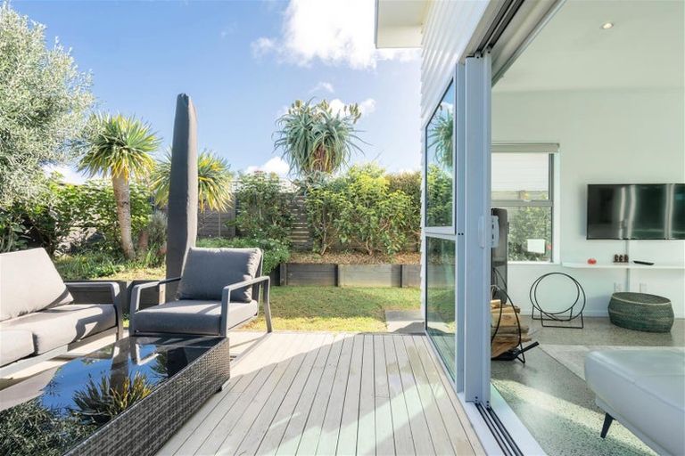 Photo of property in 22 Mangatawhiri Road, Omaha, Warkworth, 0986