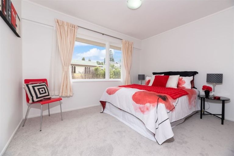 Photo of property in 3/261 Blockhouse Road, Avondale, Auckland, 0600