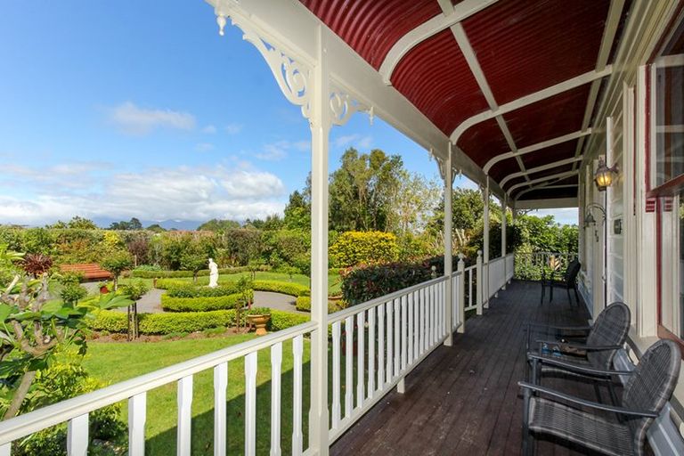 Photo of property in 333 Upland Road, Tarurutangi, New Plymouth, 4372